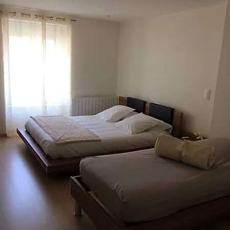 D'hotes Karine Smej Châtillon-sur-Marne