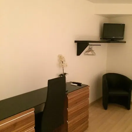 D'hotes Karine Smej