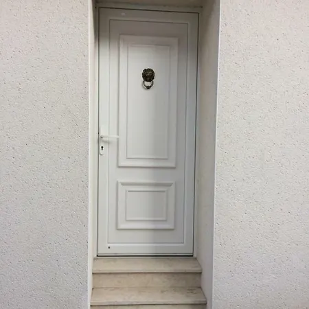 D'hotes Karine Smej Frühstückspension Châtillon-sur-Marne
